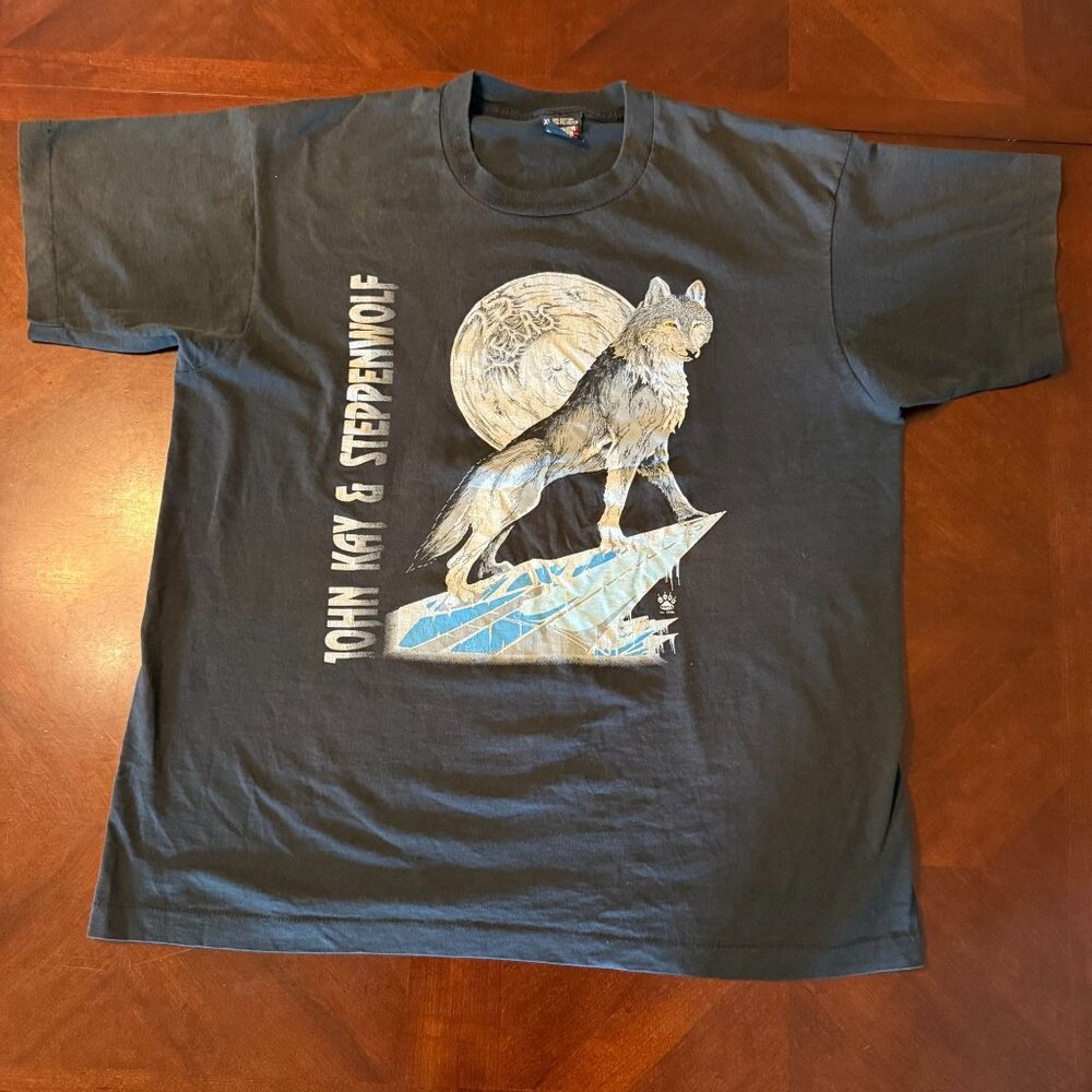 Vintage 1992 John Kay & Steppenwolf Wolf T-Shirt XL  Stars  25 Anniversary Tour‎